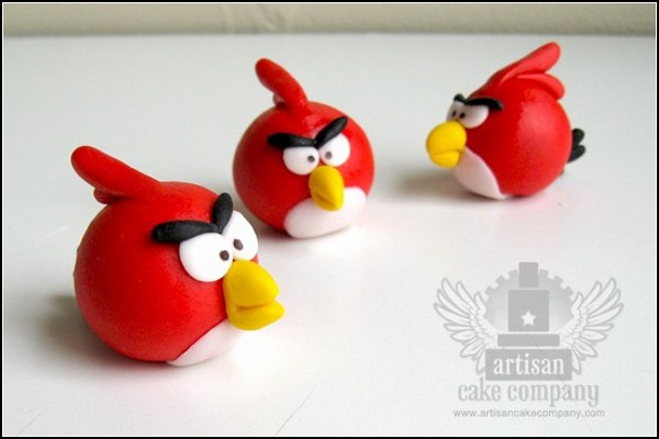 Скушай птичку! Украшения для торта из Angry Birds
