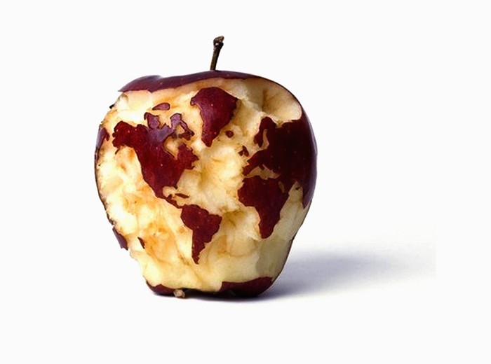 Целый мир на поверхности яблока