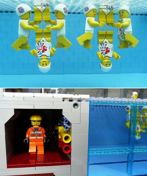 Копия олимпийской акватории London Aquatics Centre из кирпичиков Lego 