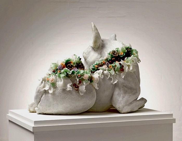 Цветы как символ страдания и смерти в экологических склуьптурах Ребекки Стивенсон (Rebecca Stevenson)