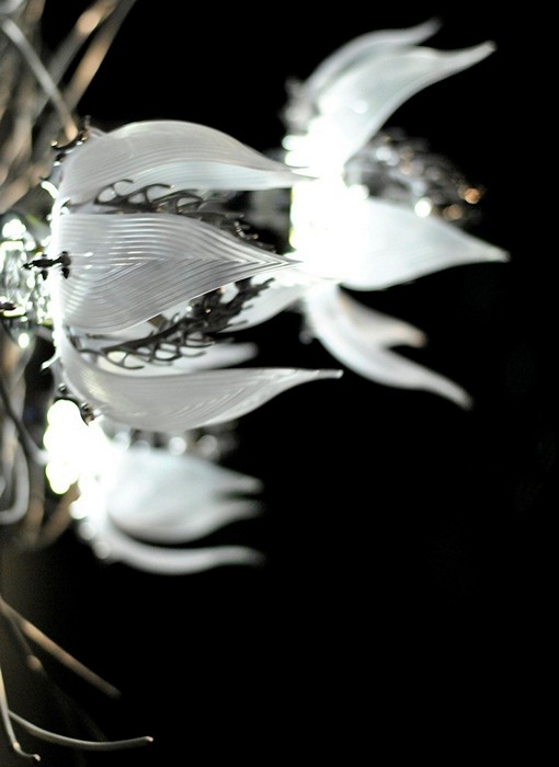 Инсталляция Una Lumino, кинетические цветы от Чо Ю-Рам (Choe U-Ram)