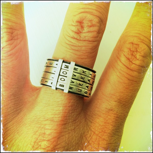 Love Ring, кольцо со словами любви на выбор