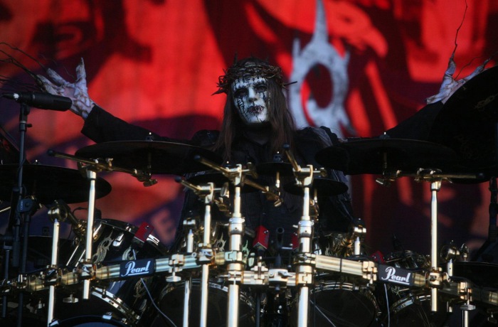 Джои Джордисон - барабанщик группы Slipknot.
