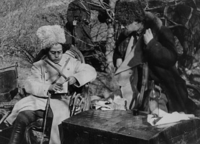 Кадр из фильма *Красные дьяволята*, 1923 | Фото: lavri-kino.ru