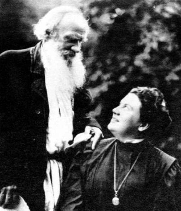 Лев Толстой с дочерью Александрой | Фото: telegrafua.com