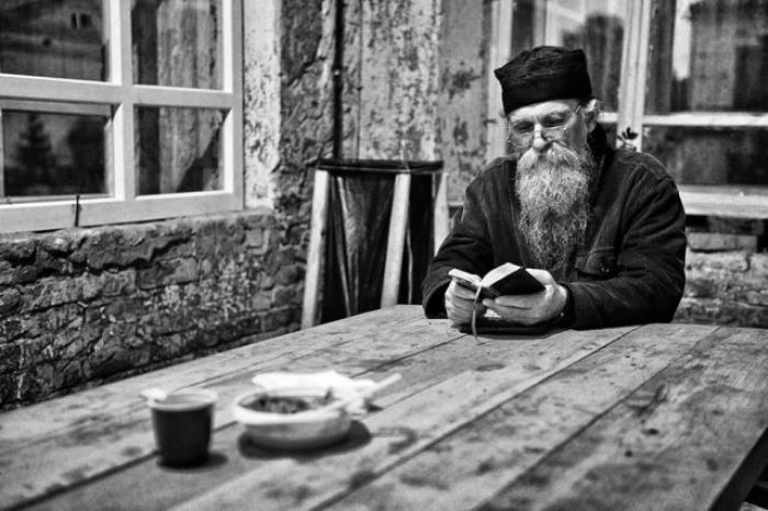 Монахи в объективе отца Андрея | Фото : old.subscribe.ru