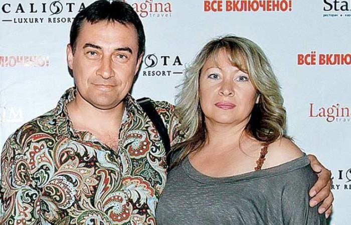 Актер с первой женой Галиной | Фото: stuki-druki.com