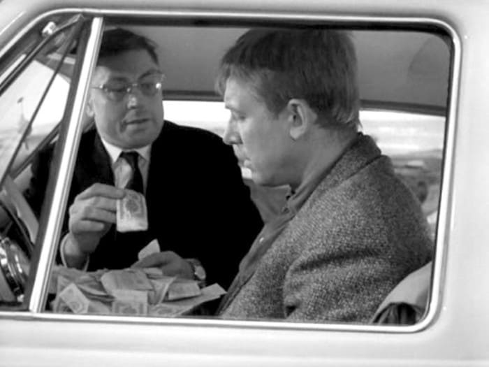 Кадр из фильма *Берегись автомобиля*, 1966 | Фото: kino-teatr.ru