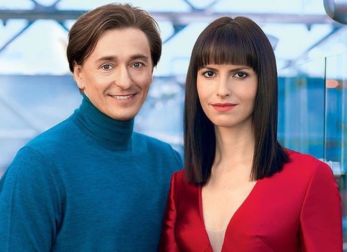 Сергей Безруков с женой, Анной Матисон | Фото: mama-likes.ru