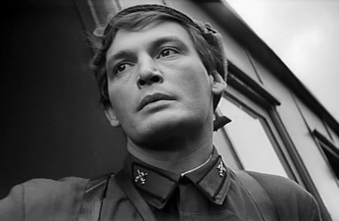 Василий Лановой в фильме *Офицеры*, 1971 | Фото: kino-teatr.ru