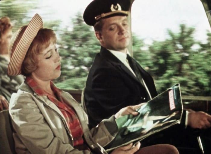 Кадр из фильма *Королева бензоколонки*, 1962 | Фото: foto-history.livejournal.com