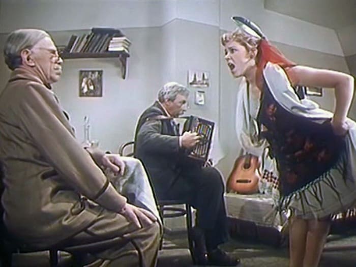 Кадр из фильма *Девушка без адреса*, 1957 | Фото: tvc.ru