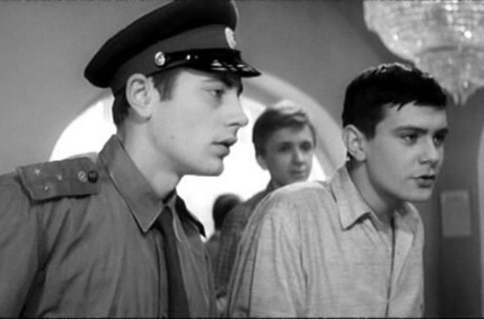 Кадр из фильма *Я шагаю по Москве*, 1963 | Фото: domkino.tv