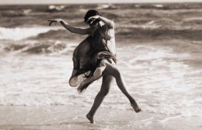 Знаменитая танцовщица Айседора Дункан | Фото: newsland.com