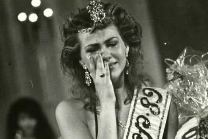 Победительница конкурса красоты *Мисс СССР-1989* Юлия Суханова | Фото: freesmi-by.livejournal.com