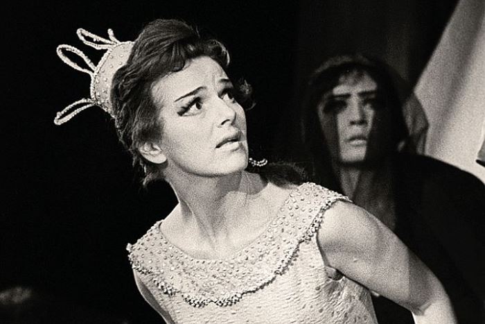 Юлия Борисова, сыгравшая принцессу Турандот в театре Вахтангова