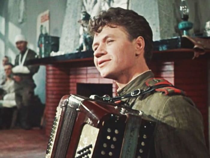 Кадр из фильма *Дорогой мой человек*, 1958 | Фото: kino-teatr.ru