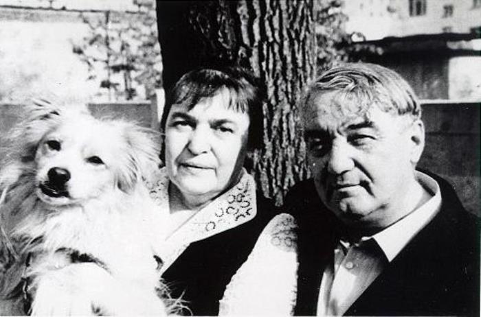 Лев Гумилев с женой Натальей, 1970-е гг. | Фото: gumilevica.kulichki.net