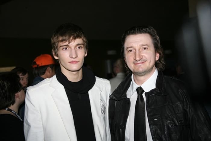 Матвей Лыков с отцом, актером Александром Лыковым | Фото: 24smi.org