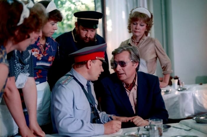 Кадр из фильма *Вокзал для двоих*, 1982 | Фото: aif.ru