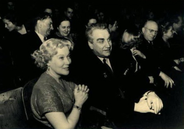 Орлова и Александров в 1953 г. | Фото: kino-teatr.ru