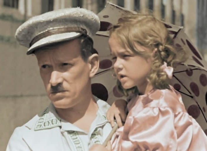 Кадр из фильма *Подкидыш*, 1939 | Фото: kino-teatr.ru