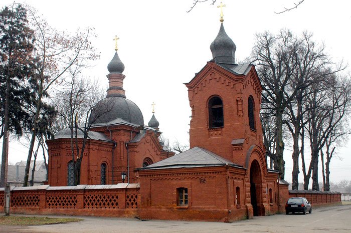 Церковь-некрополь, в которой находится саркофаг Н. Пирогова | Фото: avto-city.com.ua