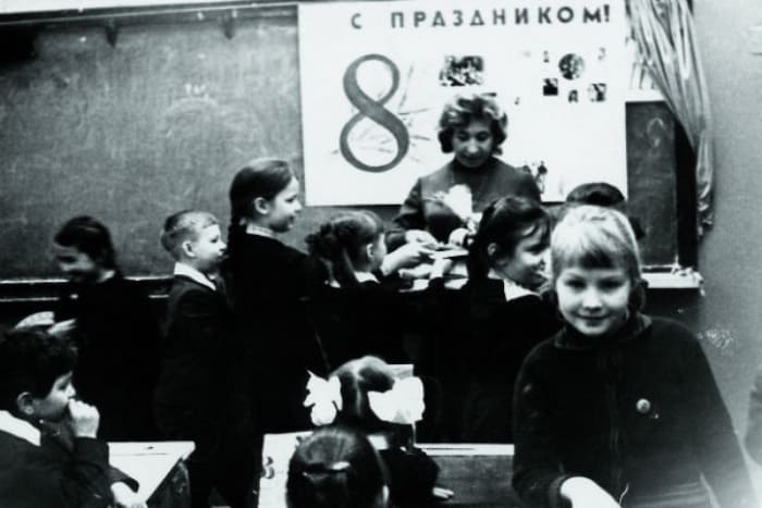 Рената Литвинова в школьные годы, 1970-е гг. | Фото: starhit.ru