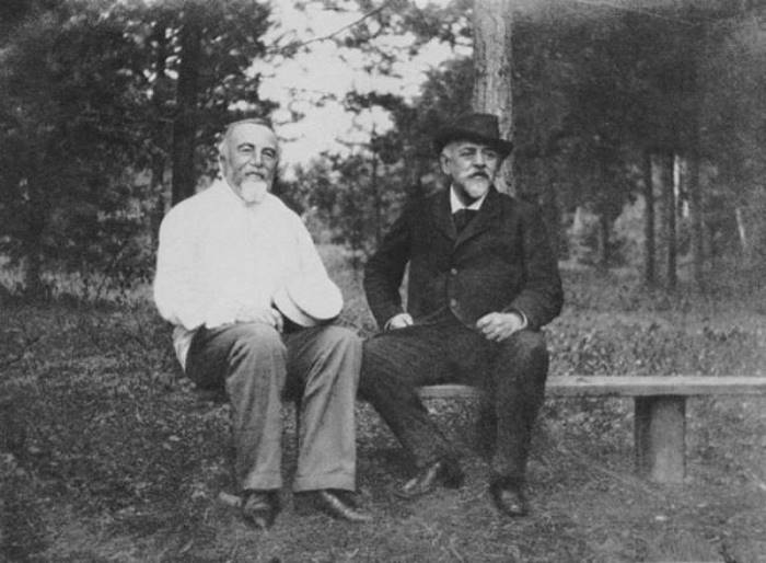 В. Поленов и С. Мамонтов, 1890-е гг. | Фото: artchive.ru