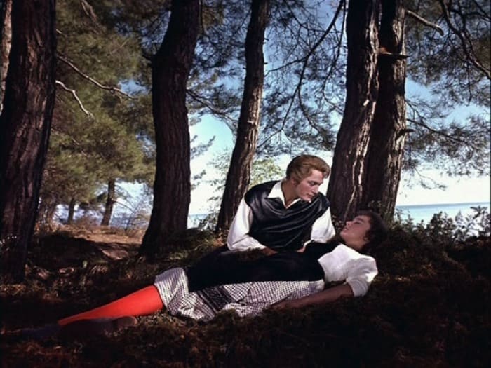 Кадр из фильма *Алые паруса*, 1961 | Фото: crif.in.ua