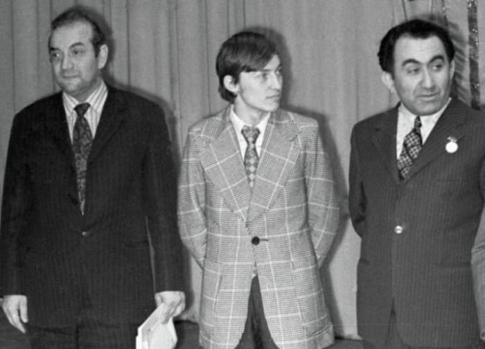 Известные советские шахматисты Виктор Корчной, Анатолий Карпов и Тигран Петросян | Фото: dobrocom.info