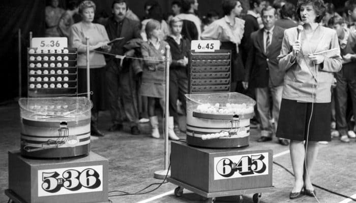 Начиная с 1974 г., розыгрыши проводили в студии Центрального телевидения | Фото: pikabu.ru