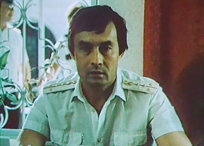 Талгат Нигматулин в своем последнем фильме – *Противостояние*, 1985 | Фото: kino-teatr.ru