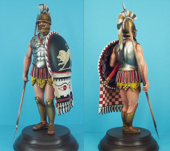 Гоплит – древнегреческий тяжёловооружённый пеший воин
