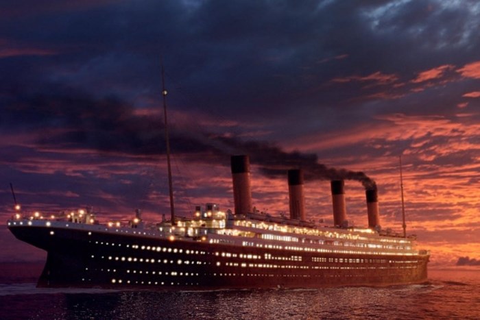 *Титаник*