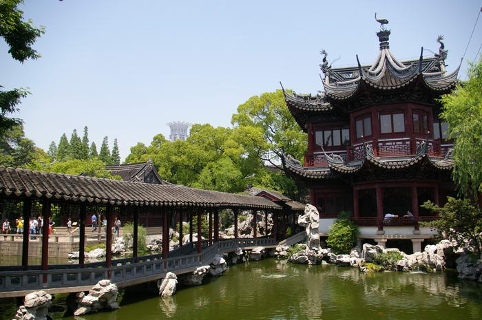 Сад Юй Юань-уголок китайской культуры, которому уже более 400 лет.