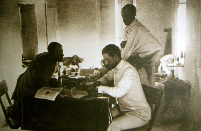 Николай Гумилёв во время второго путешествия по Африке.