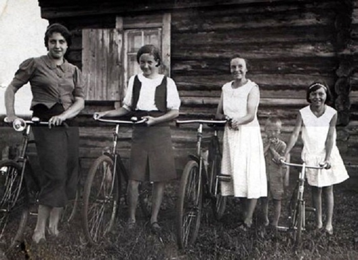 Уникальный снимок. Хакасия, сельская местность, 1939 год.