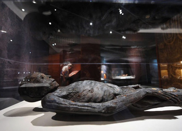 Мумия мужчины из Египта, датируемая 408 годом до н.э.