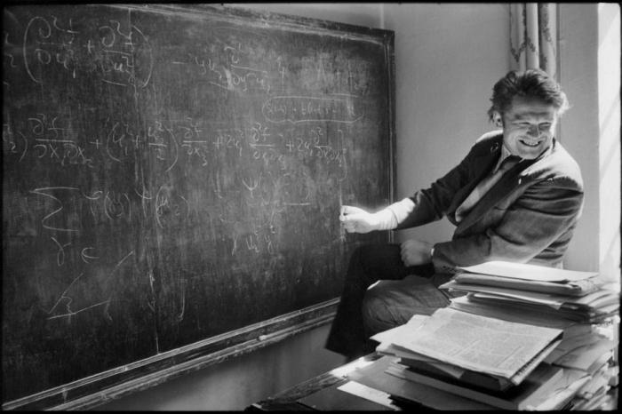 Преподаватель на кафедра высшей математики. СССР, Ленинград, 1972 год.