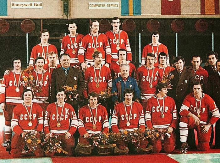 Сборная СССР по хоккею на триумфальной Олимпиаде 1976 года.