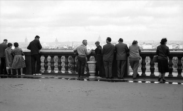 Туристы приехавшие первый раз в Москву. СССР, Москва, 1963 год. 