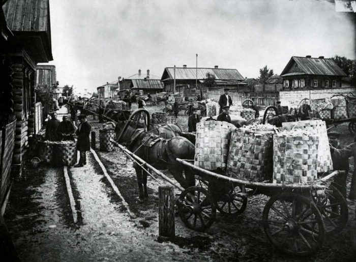 Вид на ложкарный базар в Семенове. Россия, Нижегородская область, 1897 год.