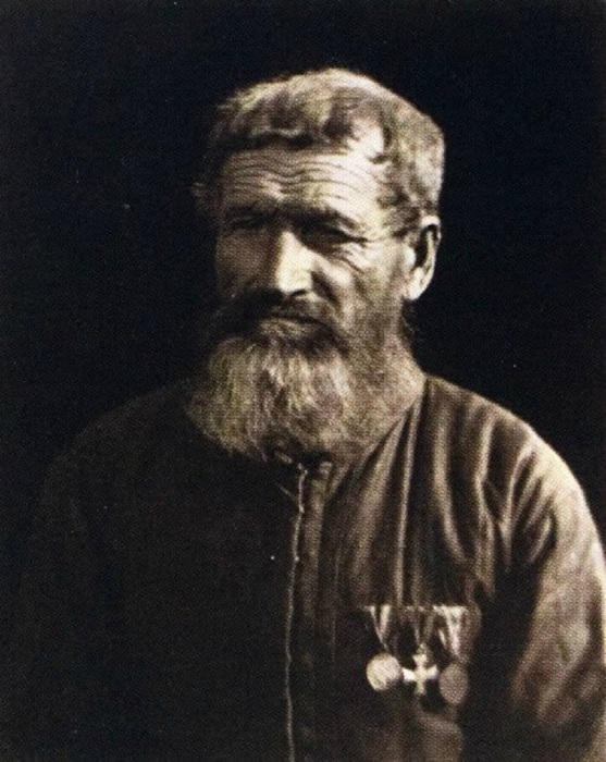 Донской казак-стрелок 75-ти лет. 1875-1876 год. Фото: Ivan Boldyrev.