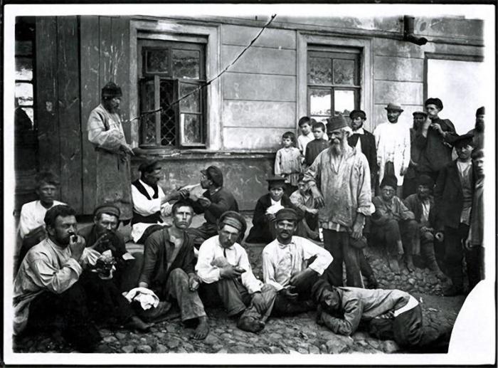 Босячество – интересное явление социальной жизни России конца XIX — начала XX вв.