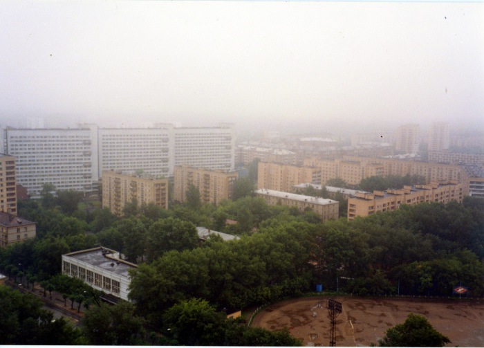 Утренний туман над Москвой. СССР, Москва, 1985 год.