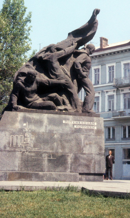 Памятник Потемкинцам в Одессе. 