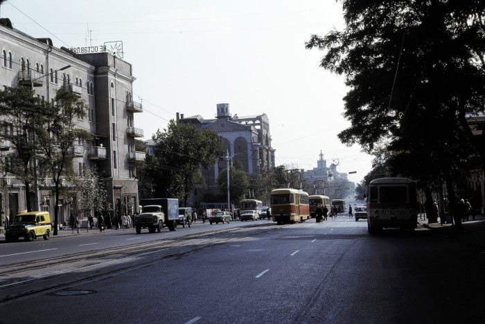 Уличная сцена. СССР, Ростовская область, 1975 год.