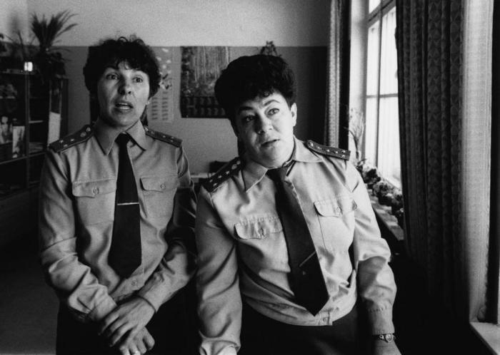 Женщины-офицеры в специальном учебно-воспитательном учреждении для несовершеннолетних, 1989 год. 