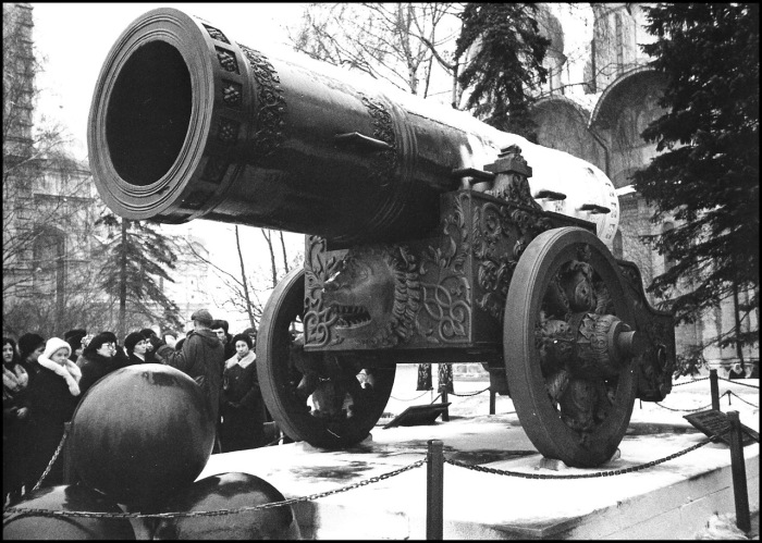 Памятник русской артиллерии и литейного искусства. СССР, Москва, 1985 год.